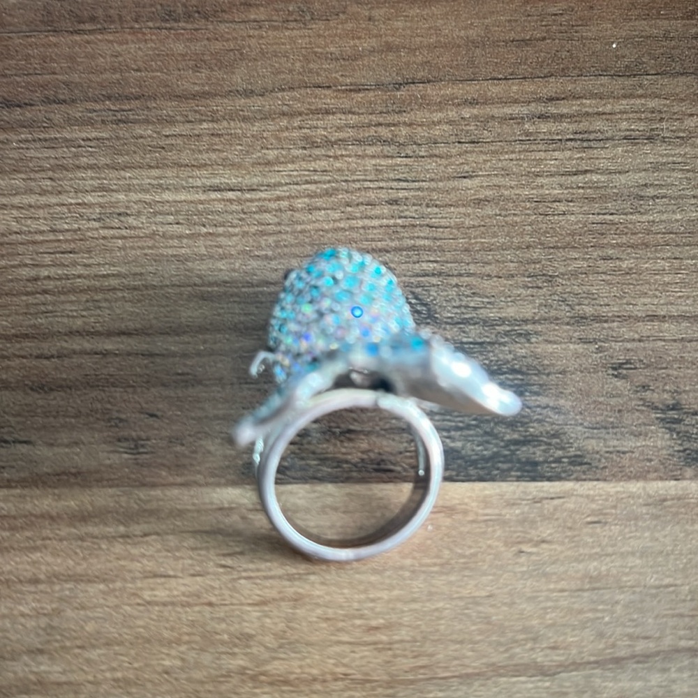 Blue Crystal 3d fish ring size 7 - Picture 3 of 6